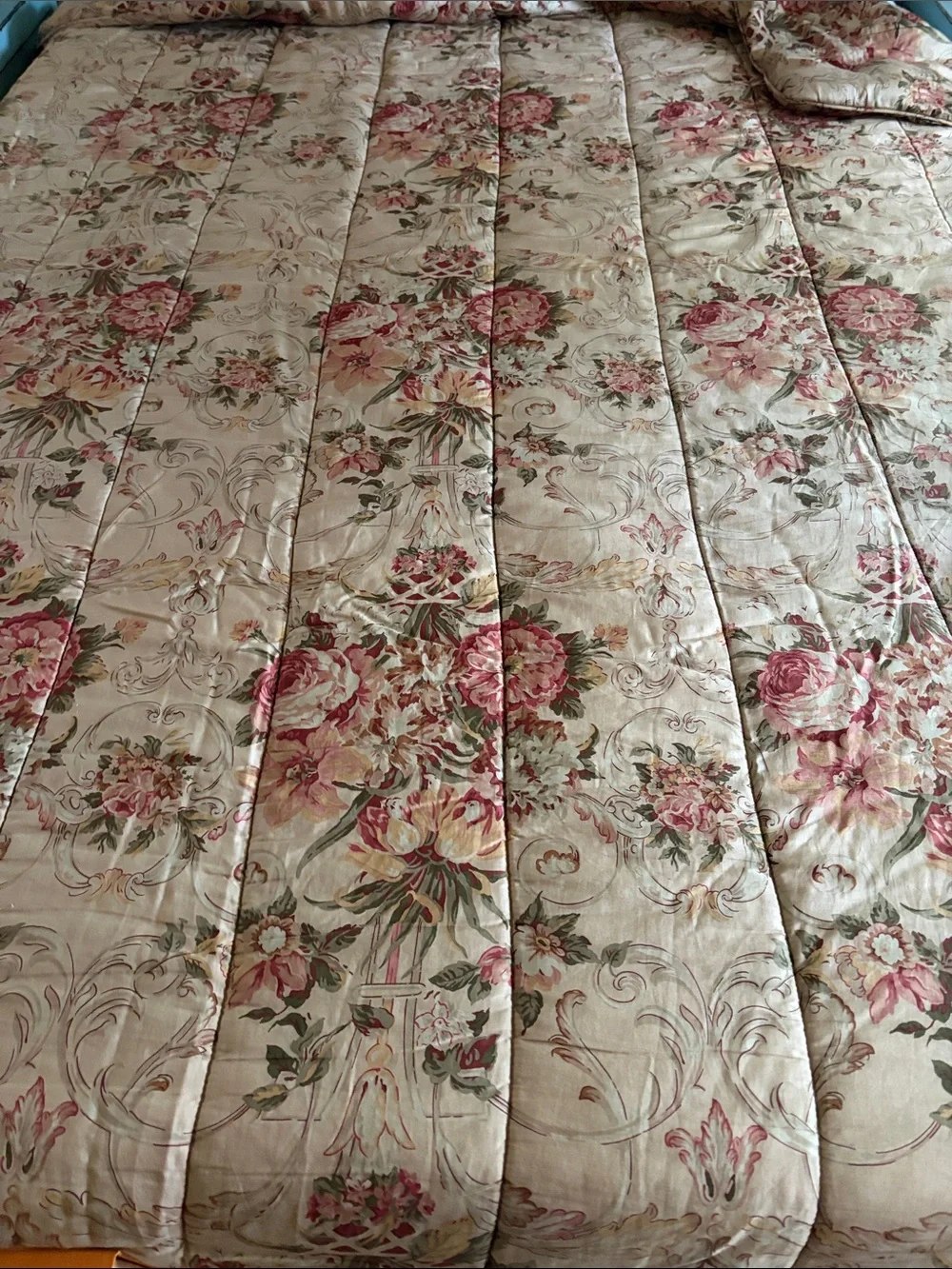 Ralph Lauren Floral Cream Comforter with Pink and Green Accents vintage rare